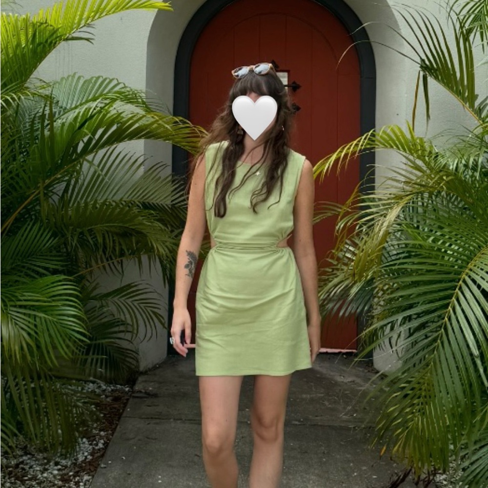 **SOLD**Princess Polly Mini Dress